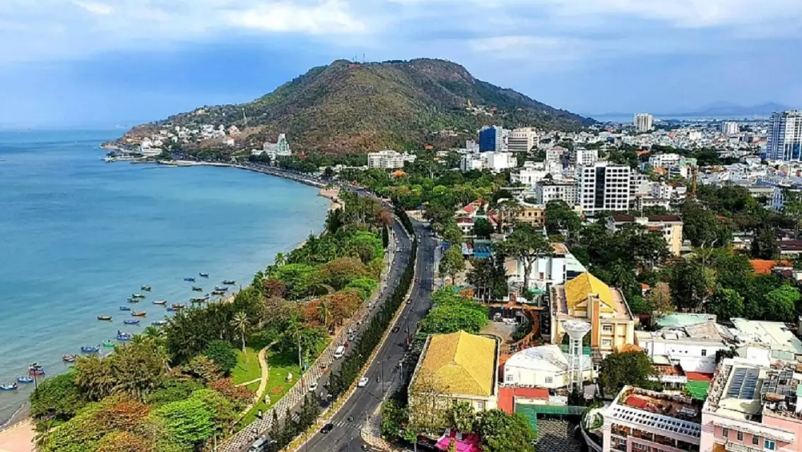 Long Hải